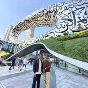 DUBAI – ABU DHABI  (6 Hari 4 Malam)