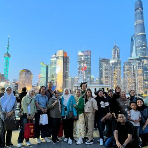 SHANGHAI + HANGZHOU + SUZHOU (5 Hari 4 Malam)