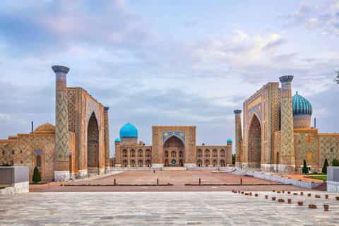 Dataran Kemerdekaan Uzbekistan, tarikan utama dalam trip Tashkent Tripfez