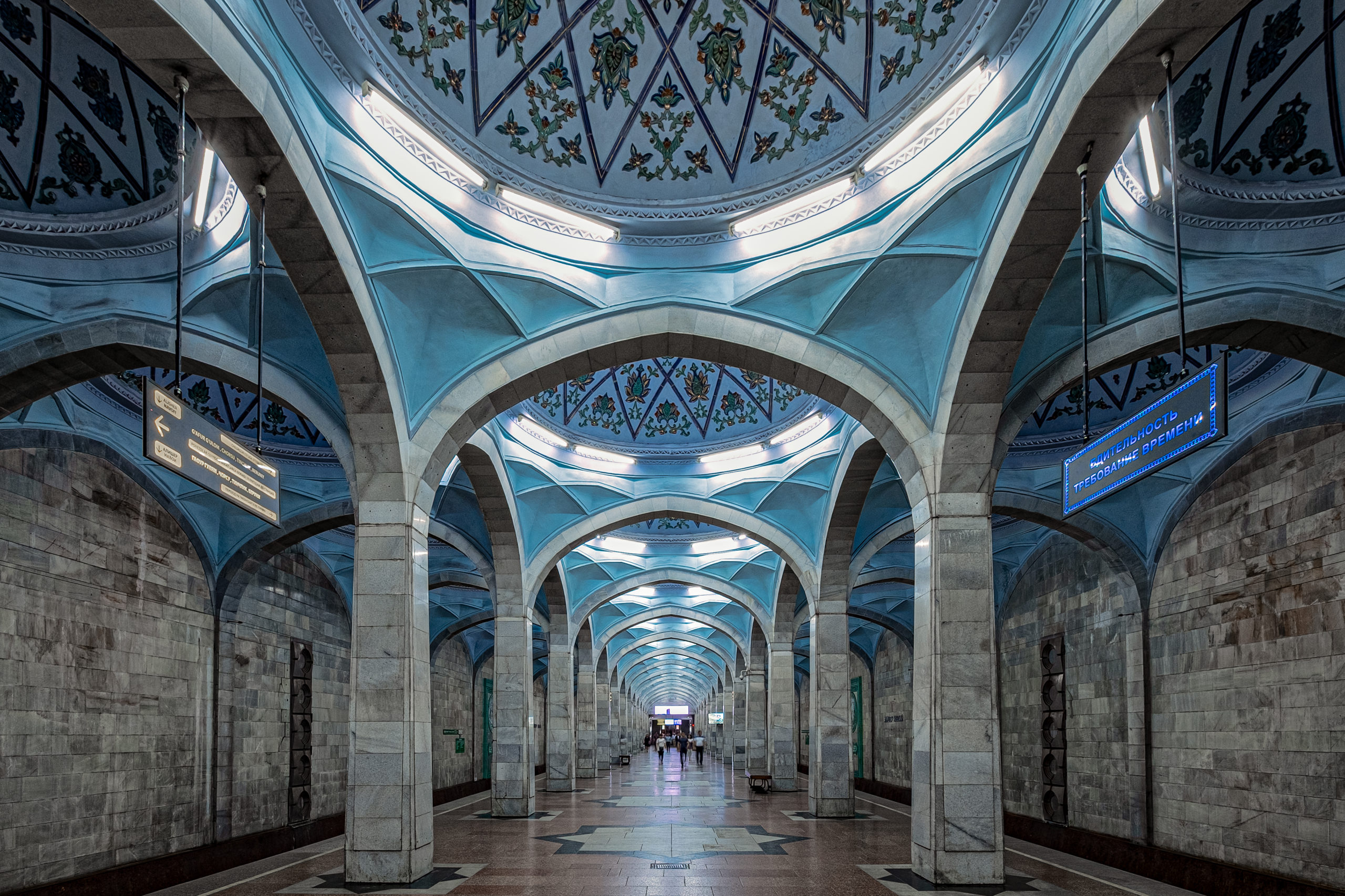 Stesen Metro Tashkent unik bercirikan seni Islam dalam pakej Uzbekistan Tripfez
