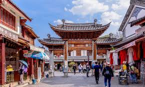 Rumah pusing Zhuanjiaolou dan Xizhou Ancient Town dalam pakej Tripfez ke Yunnan