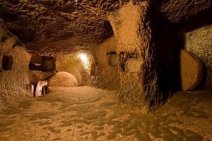 Read more about the article PAKEJ HO CHI MINH – CU CHI TUNNEL 4H3M – MATTA FAIR